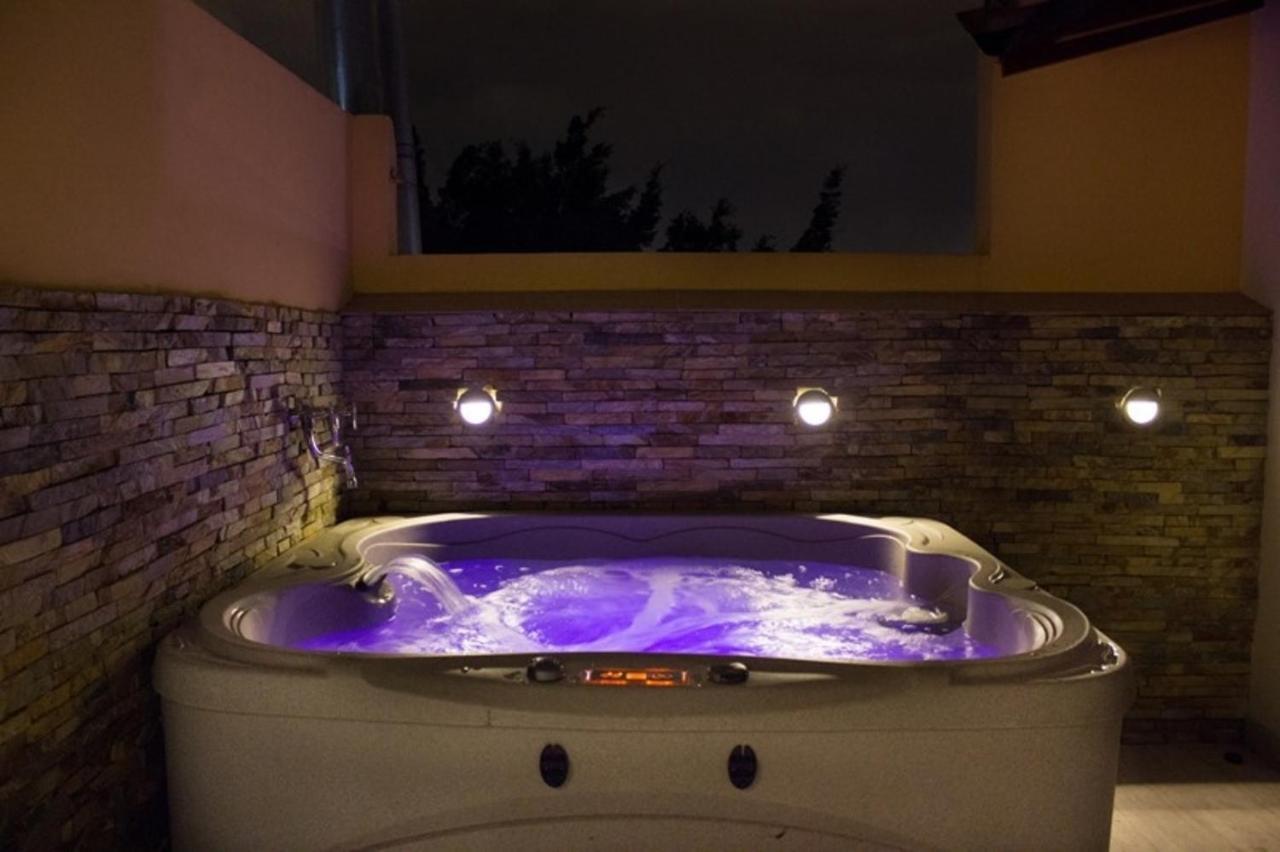 Apartamento Lleras Ac Hot Tub ميديلين المظهر الخارجي الصورة